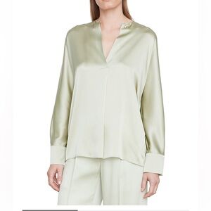 Vince Women’s Cacti Green 100% Silk Dolman Pearl Sleeve Blouse Size XS